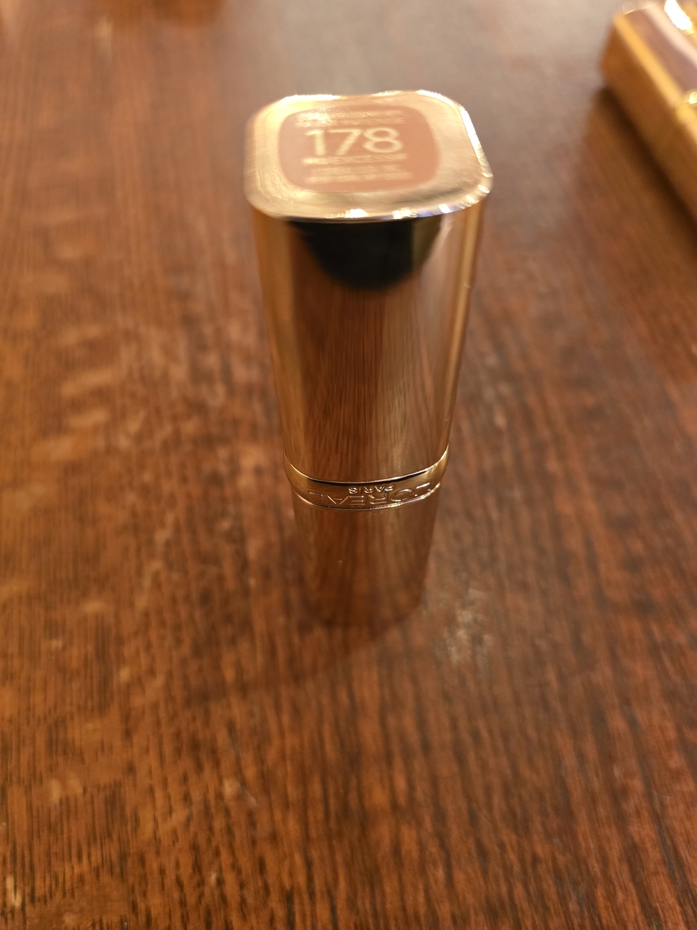L'Oreal Paris Colour Riche Les Nus Intense Lipstick shade 178